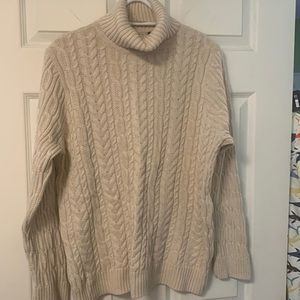Cotton cable knit turtle neck sweater